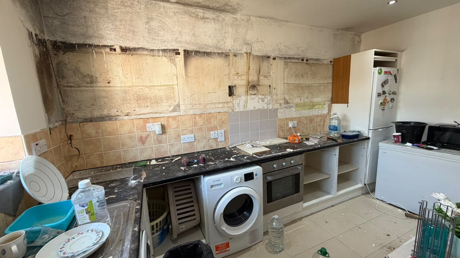 Kitchen before refurbishment